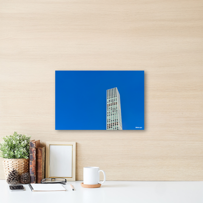 Looking Blue 432 Park Ave NYC